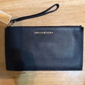 Michael Kors Jet Set Large Clutch Wristlet NWT